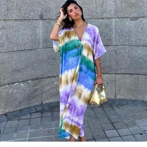 NWT ZARA WOMAN
MULTICOLORED TIE DYE TUNIC DRESS FW23 7912/034. Size XS/S